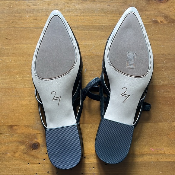 Size 7 Hailey shoes. 27 Edit from Naturalizer - Picture 2 of 2